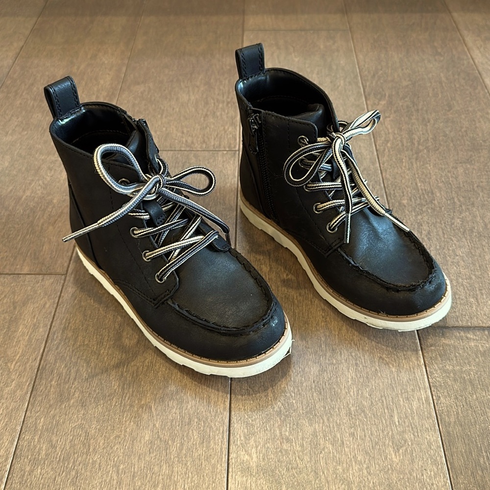 Cat & Jack Boots